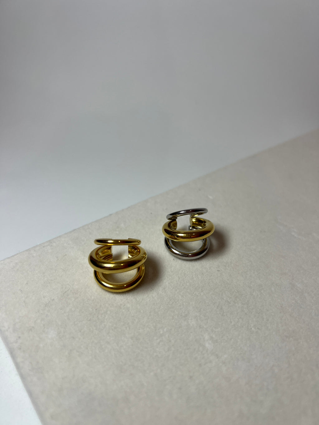 Hera - earcuff