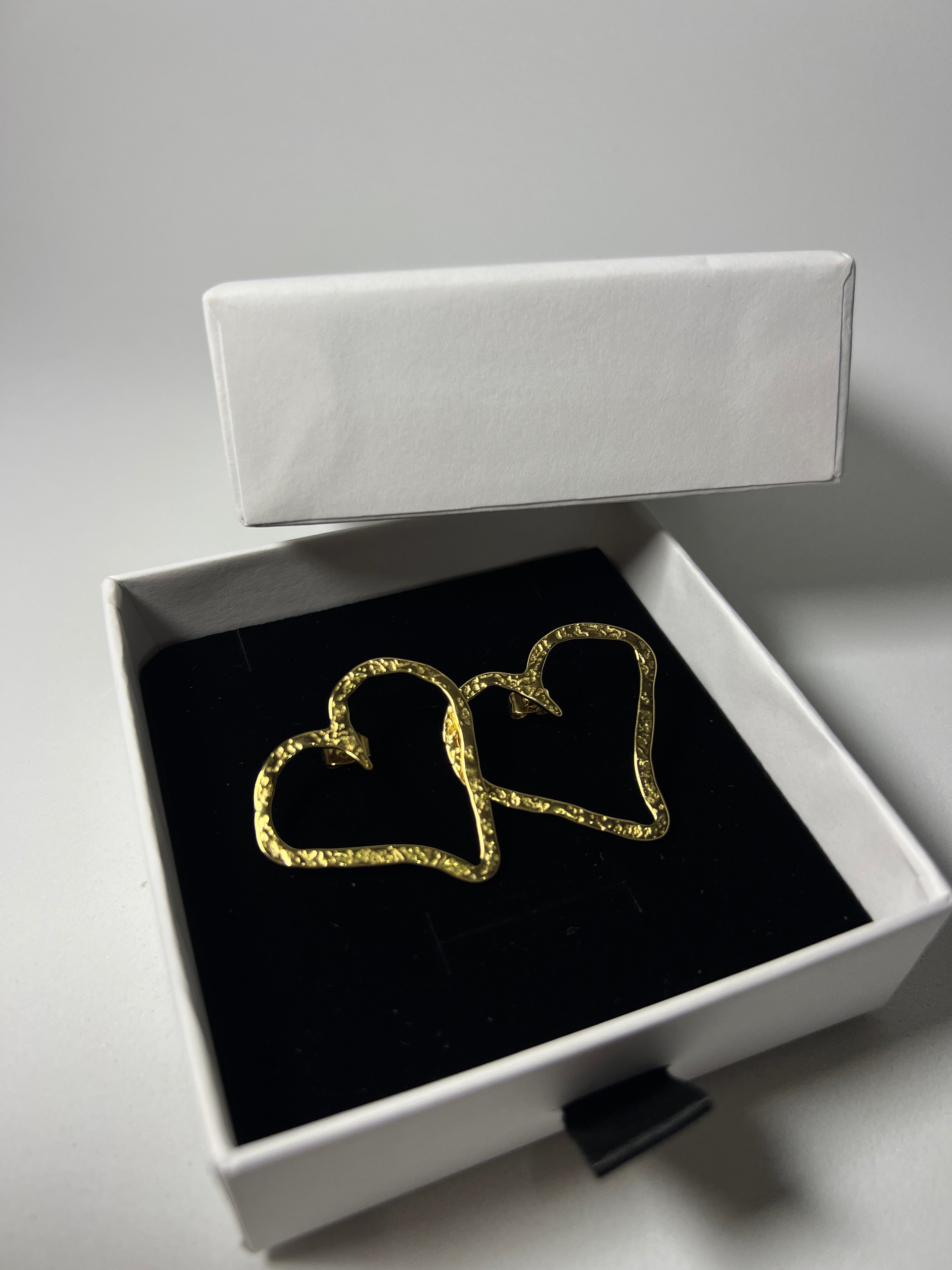 Love - brincos