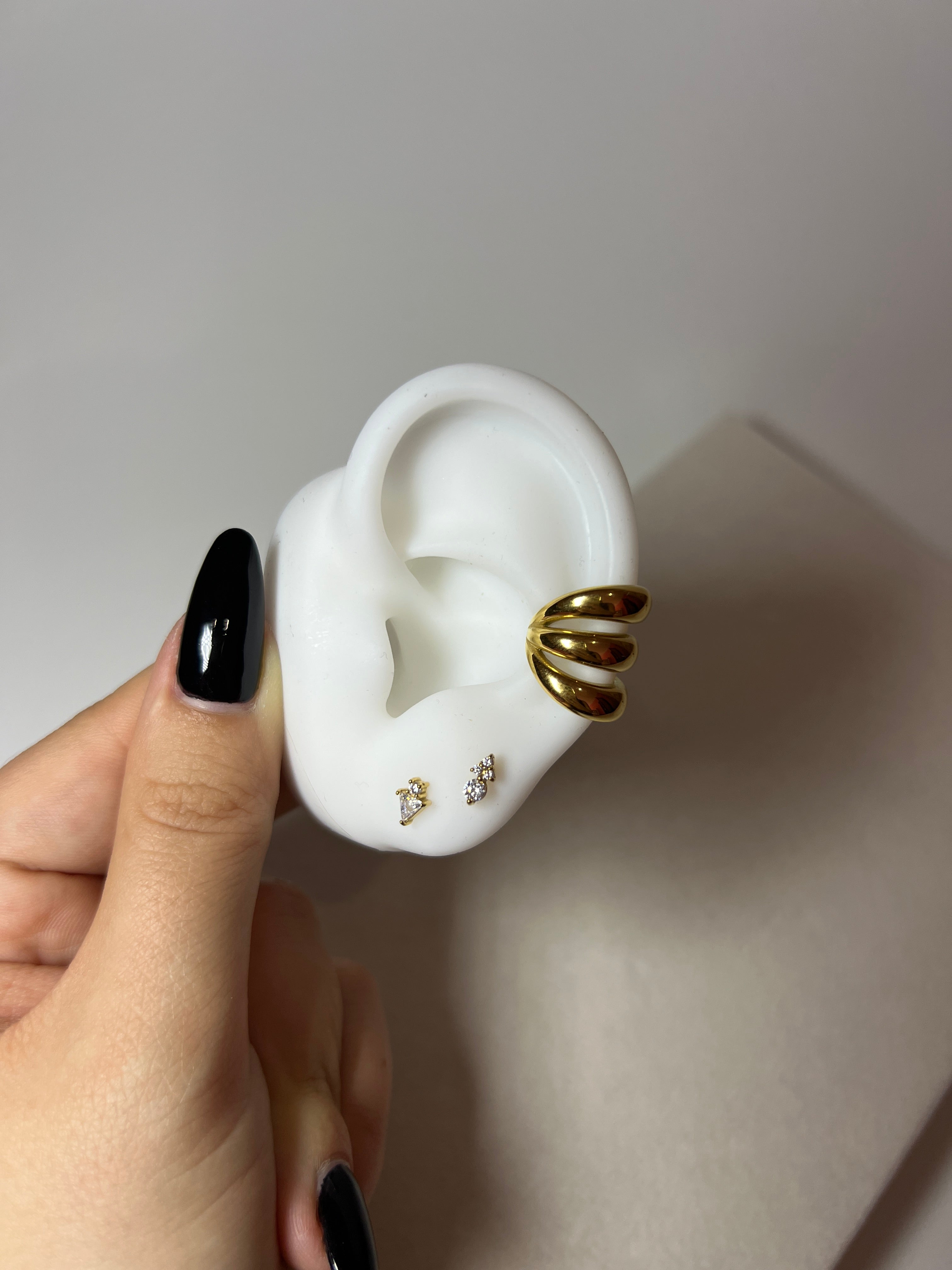 Athena - earcuff